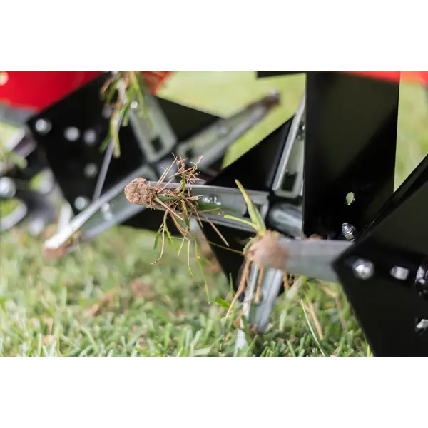 Craftsman 40″ Tow Behind Plug Aerator - Image 4