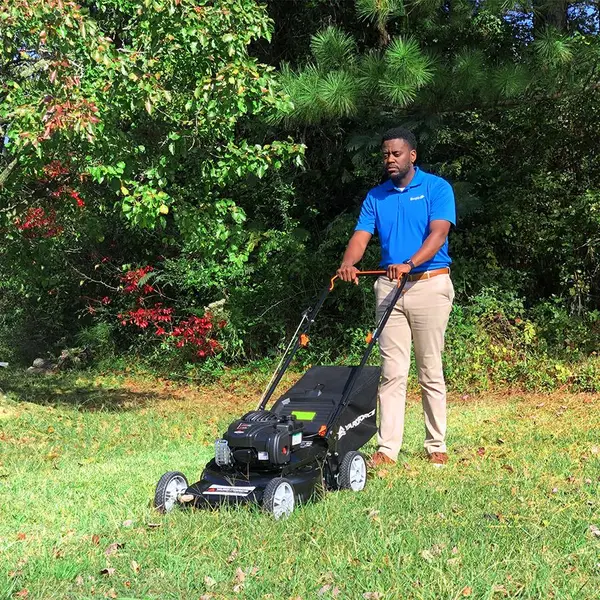 Yard Force 22″ 140cc Briggs and Stratton E500 3-in-1 Gas Walk Behind Mower - Image 4
