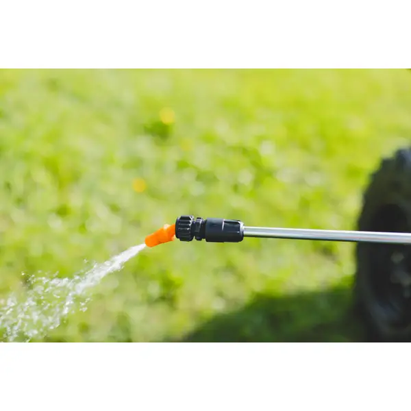 Fimco Yard Guard 15 Gallon Spot Sprayer - Image 4