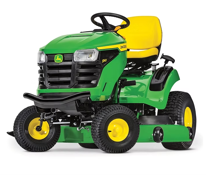 John Deere S140 Lawn Tractor
