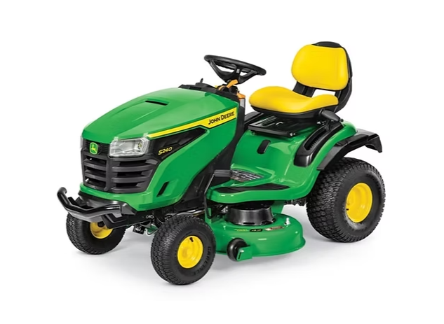 John Deere S240 Lawn Tractor, 42-in. Deck